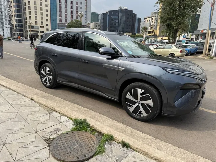 2025 BYD Tang L EV – photo 3