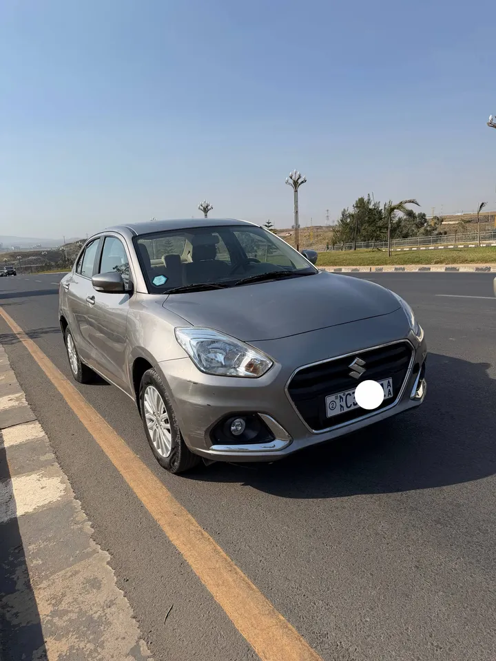 Suzuki Dzire 2022 Automatic – photo 5