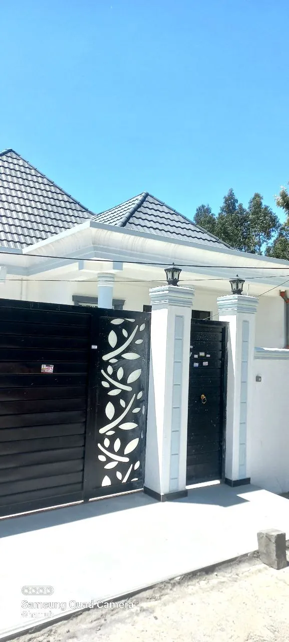 250 Sqm House for Sale in Ayat – photo 4