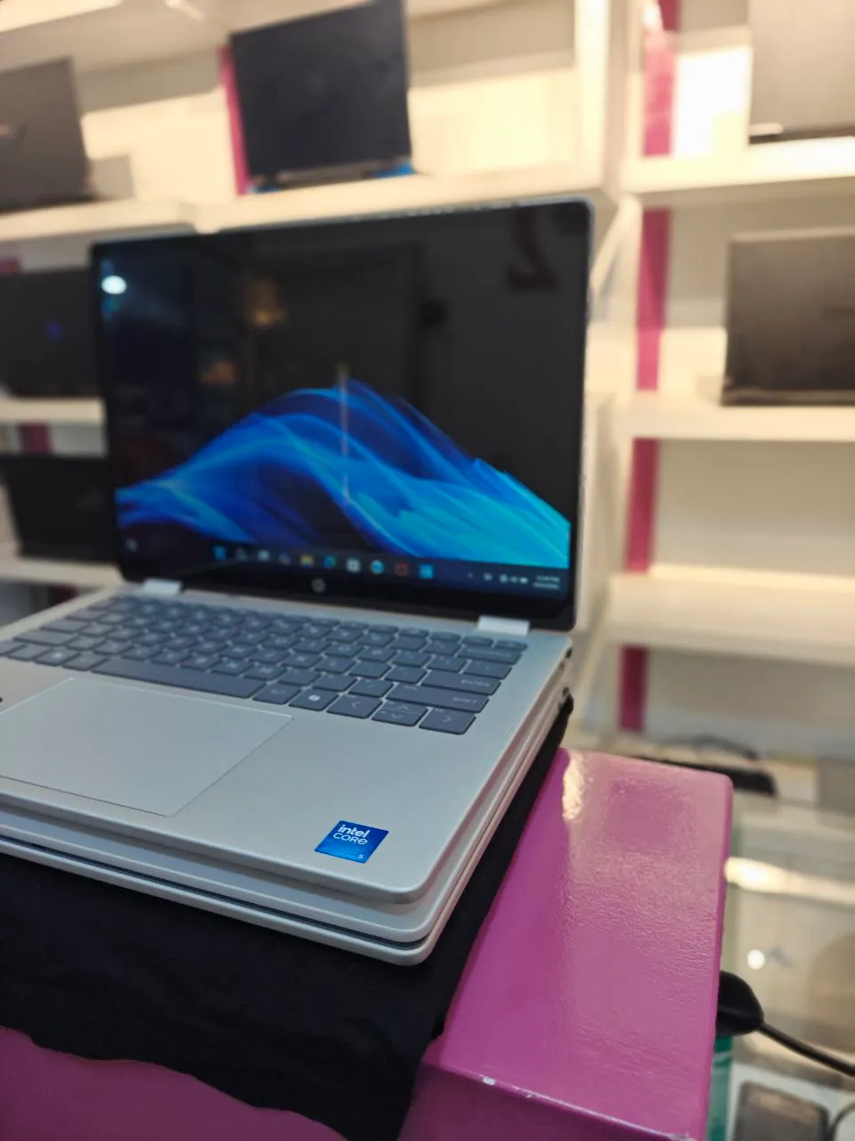 HP OmniBook 5 Flip Laptop – photo 3