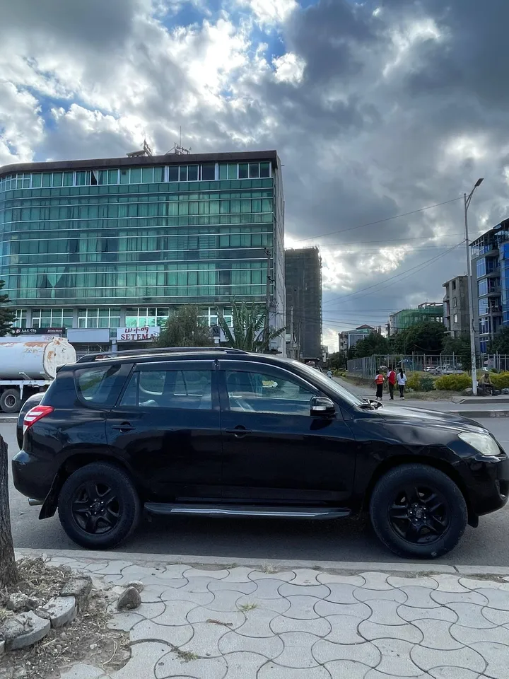 Toyota RAV4 2009 Manual – photo 5