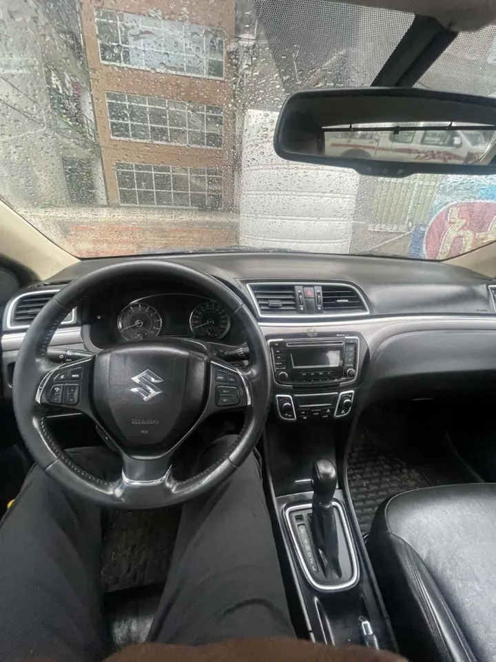 Suzuki Ciaz 2019 Automatic – photo 4