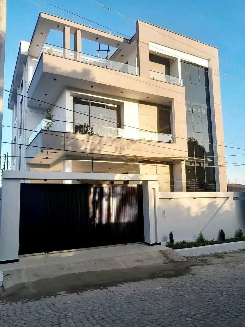 Modern G+2 Residential House Ayat – photo 3