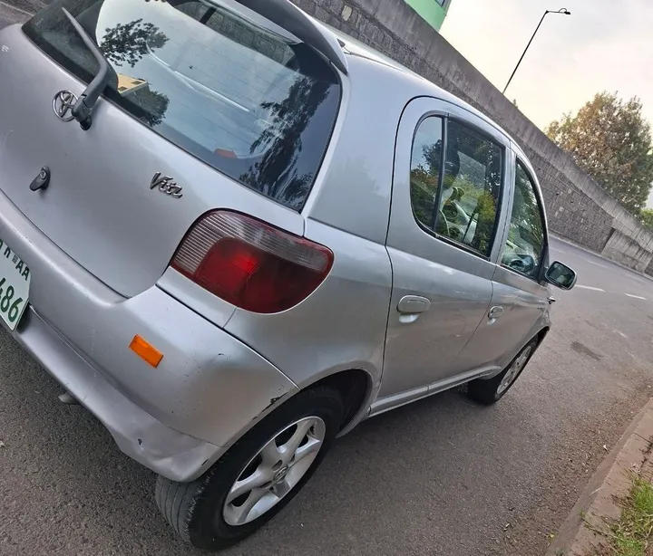 Toyota Vitz Automatic 2001 – photo 8