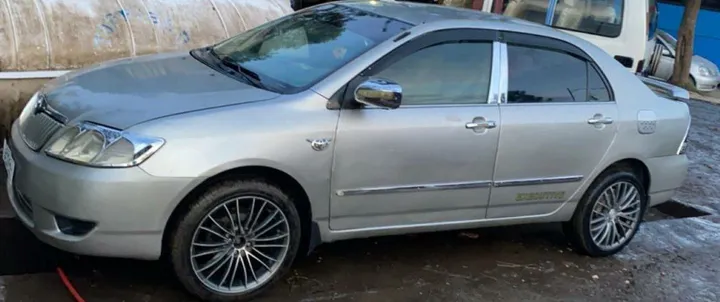 Toyota Corolla 2004 Automatic – photo 3