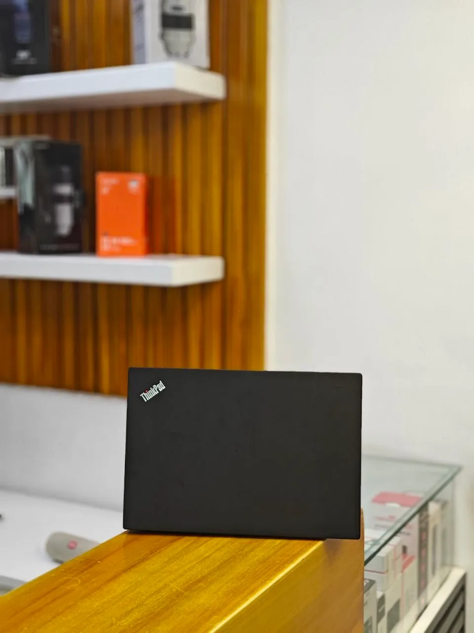 Lenovo Thinkpad T14s Gen 1 – photo 3
