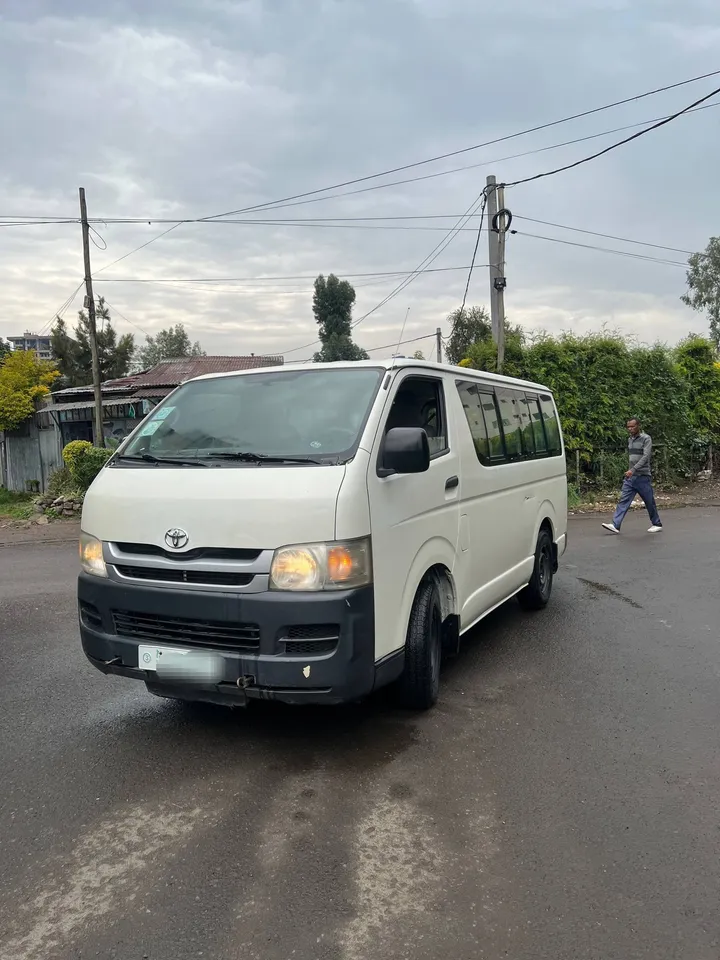 Toyota Hiace Abadula 2010 – photo 7
