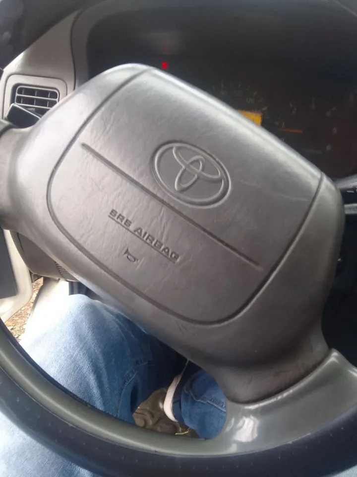 Toyota Dolphin 2L Diesel Manual – photo 6