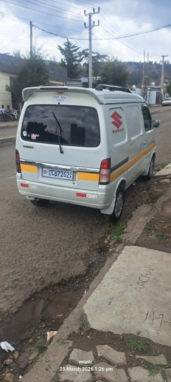 Suzuki Panel Van Automatic – photo 3