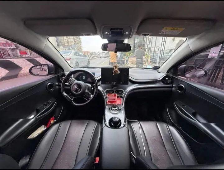 BYD e2 2025 Flying Hatchback – photo 3