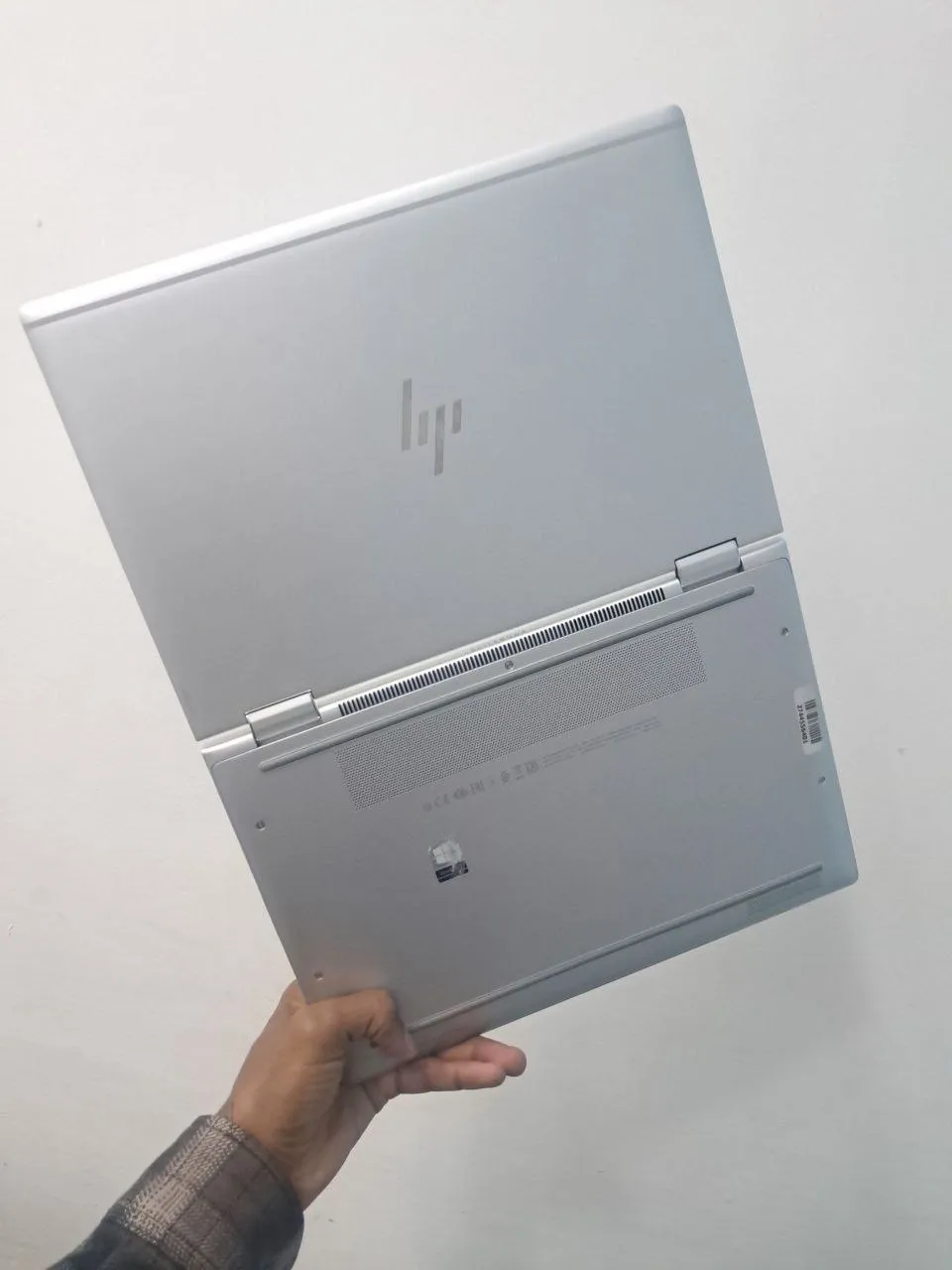 HP EliteBook 1030 G3 x360 – photo 3