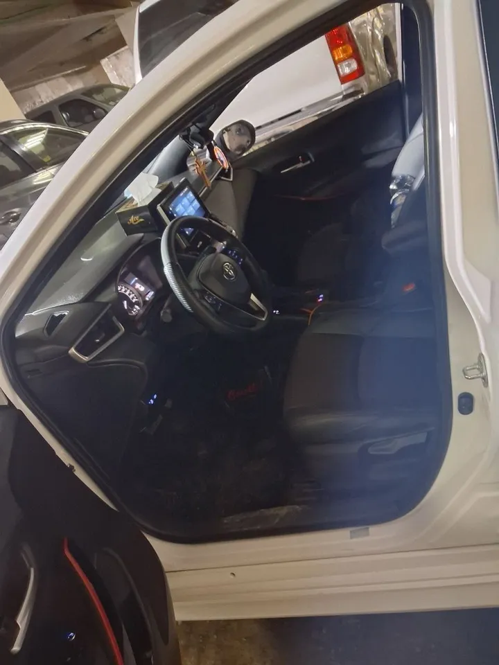 Toyota Corolla Levin 2023 Full Option – photo 4