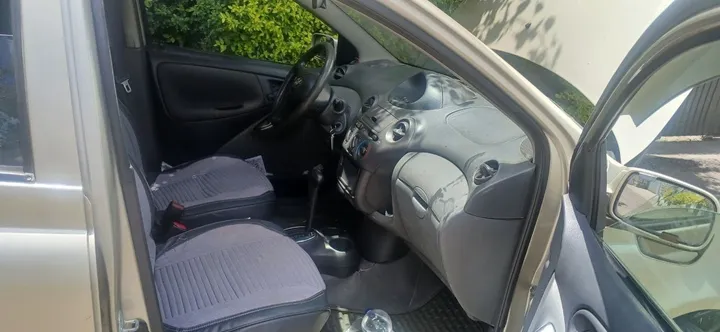 Toyota Vitz 2002 Automatic 1.0L – photo 9