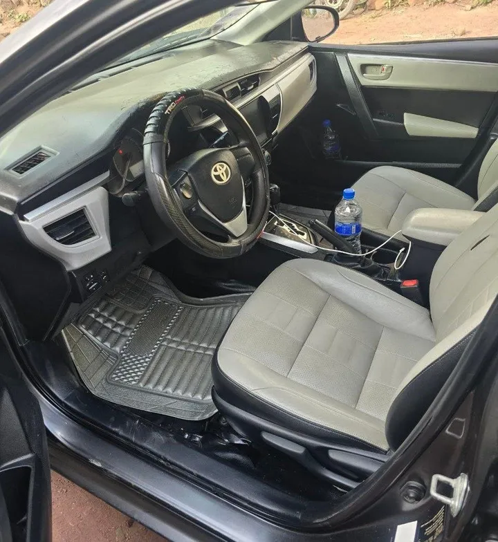 Toyota Corolla 2013 Automatic – photo 6