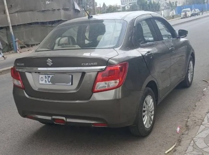 Suzuki Dzire 2022 Automatic – photo 4
