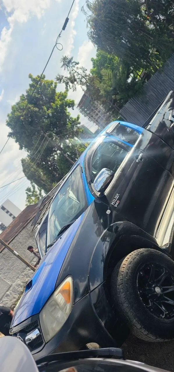 Toyota Vigo D4D Manual 2008 – photo 3