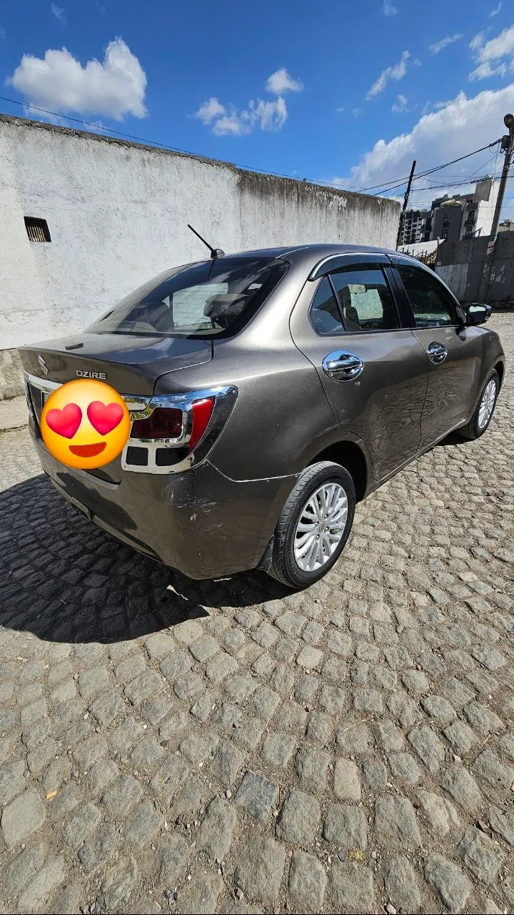 Suzuki Dezire 2021 Automatic – photo 3