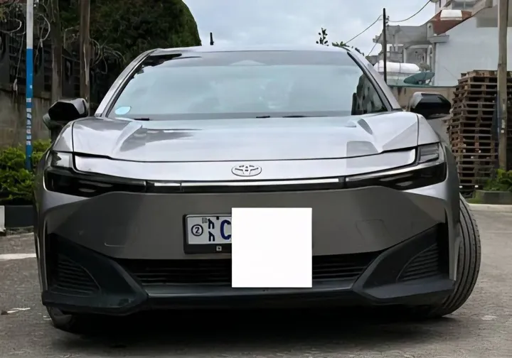 Toyota BZ3 EV 2023 Electric SUV – photo 4