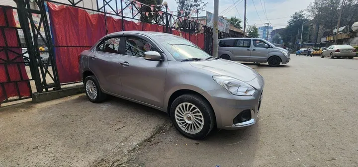 Suzuki Dzire 2022 Automatic – photo 4