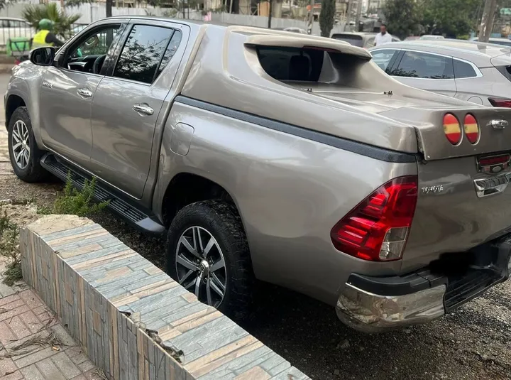 2017 Toyota Hilux Revo Double Cab – photo 5