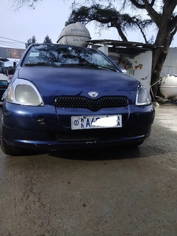 Toyota Vitz Automatic 2001 – photo 5