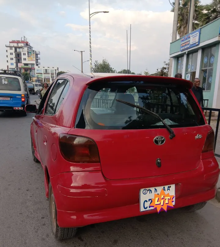 Toyota Vitz Yaris 2002 Manual – photo 7