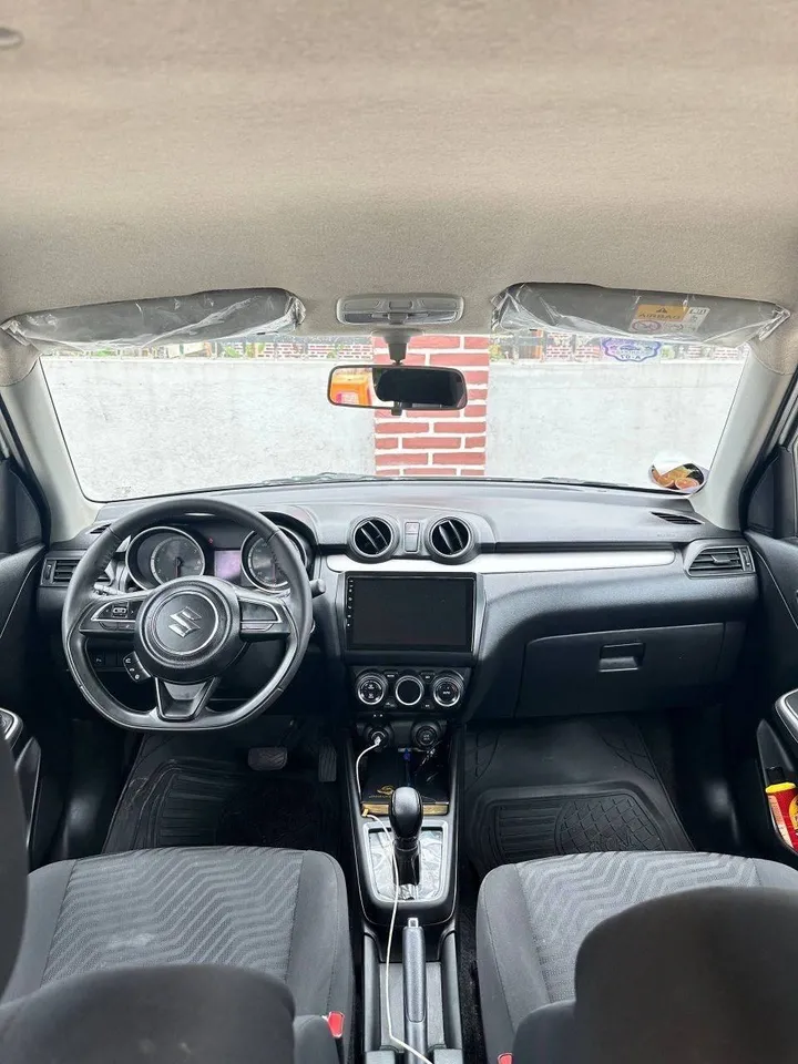 Suzuki Swift 2022 Automatic – photo 3