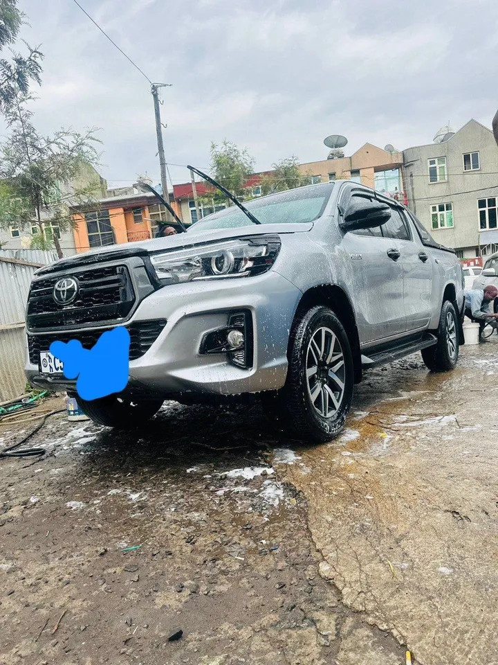 Toyota Revo Double Cab 2020 – photo 6