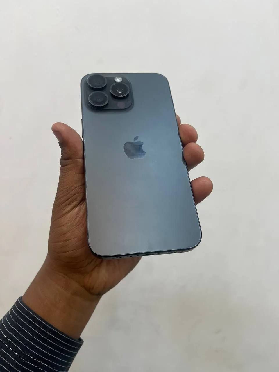 iPhone 15 Pro Max 256GB – photo 3