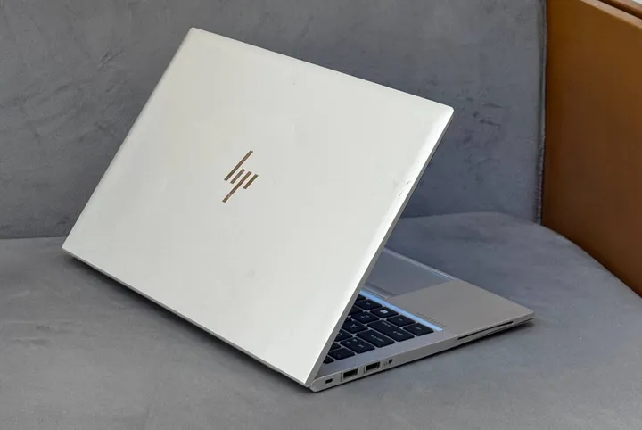 HP EliteBook 840 G8 Core i7 – photo 3