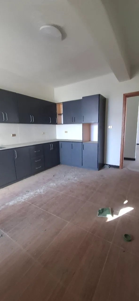 4 Bedroom Apartment in Ayat – photo 8