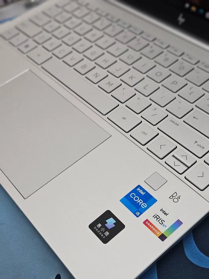 HP Pavilion Plus 14 i5 Laptop – photo 3