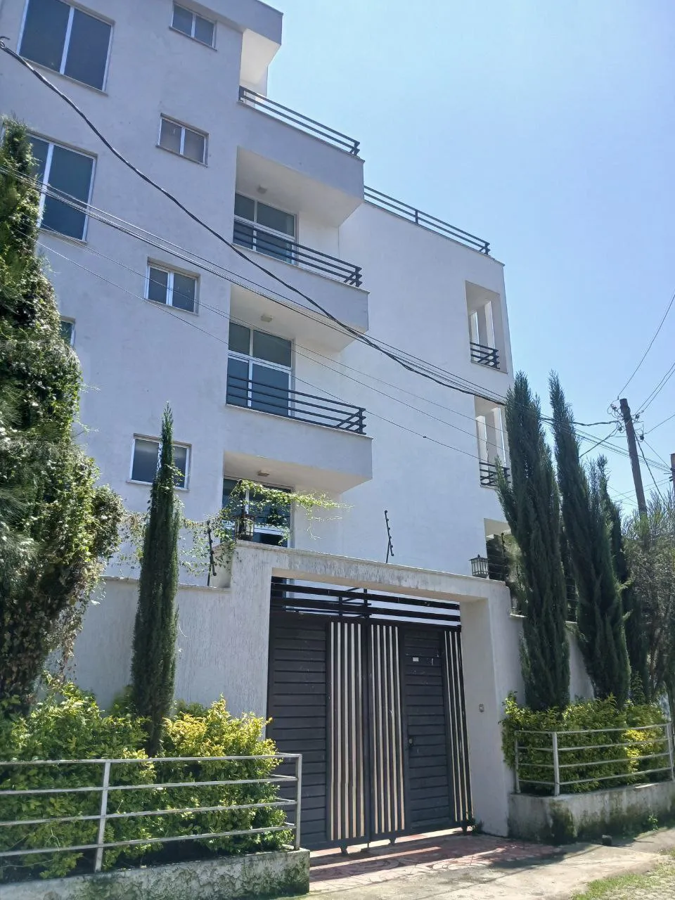 G+8 Building in Bole – photo 5
