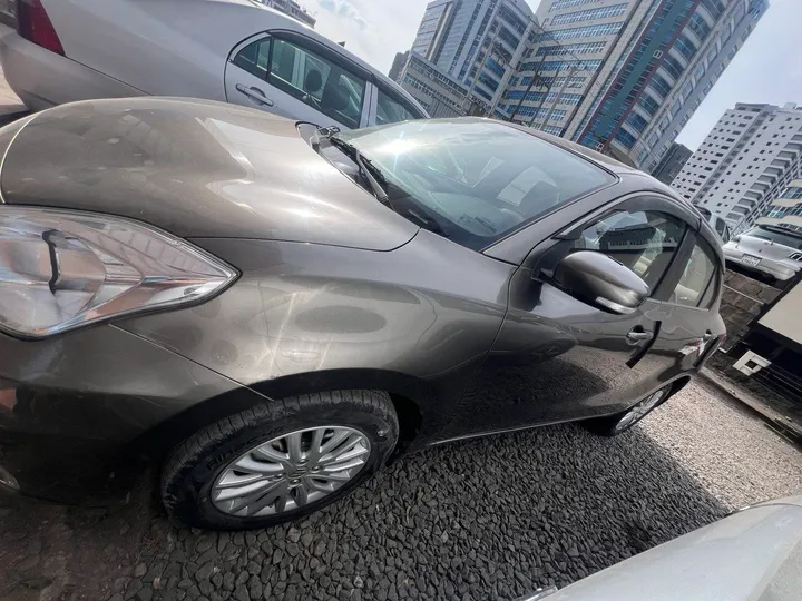 Suzuki Dzire 2022 Automatic – photo 4