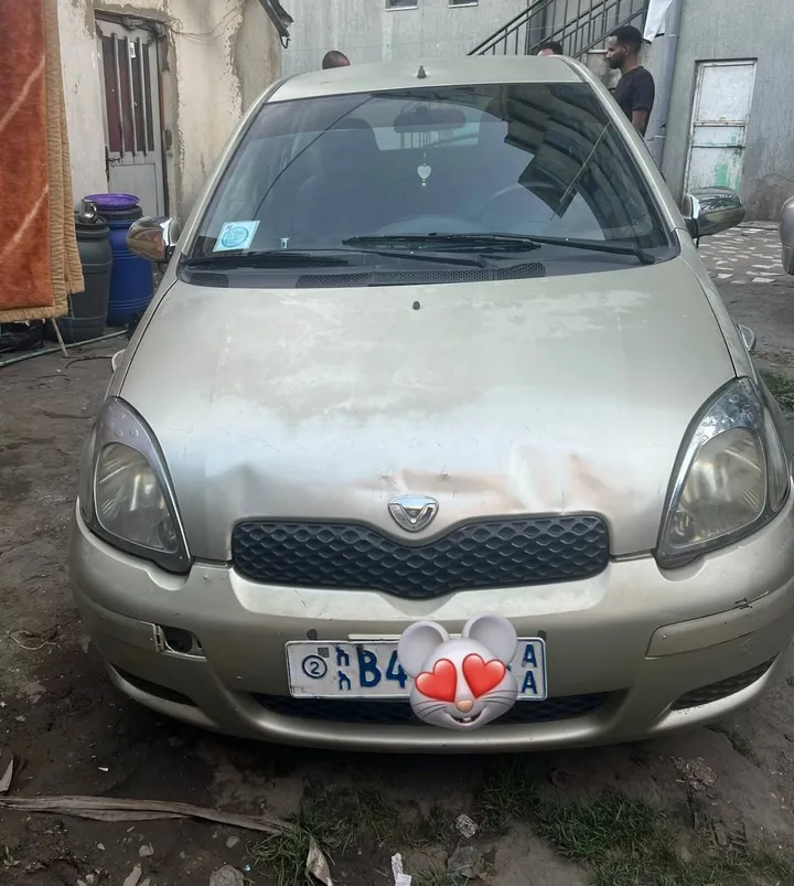 Toyota Vitz 2002 Automatic 1.0L – photo 6