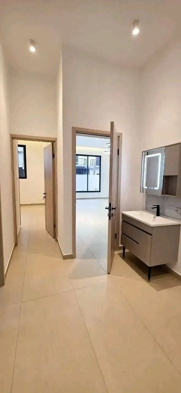 Modern Villa House in Ayat – photo 3