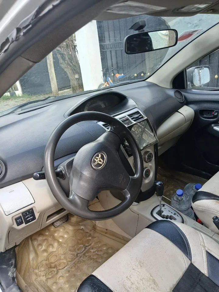 Toyota Yaris Sedan 2007 – photo 4
