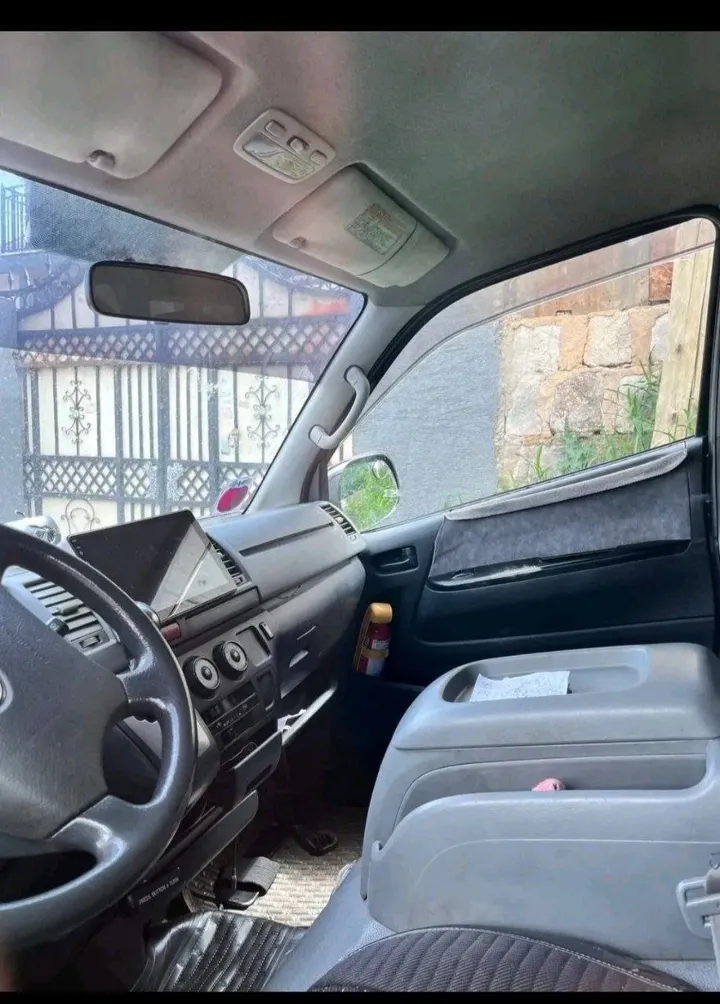 Toyota Abadula 2007 Diesel Automatic – photo 4