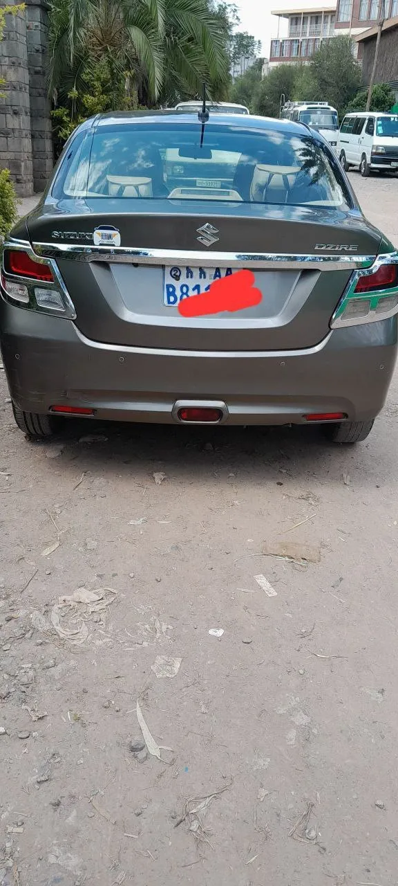 Suzuki Dzire 2021 Automatic – photo 5