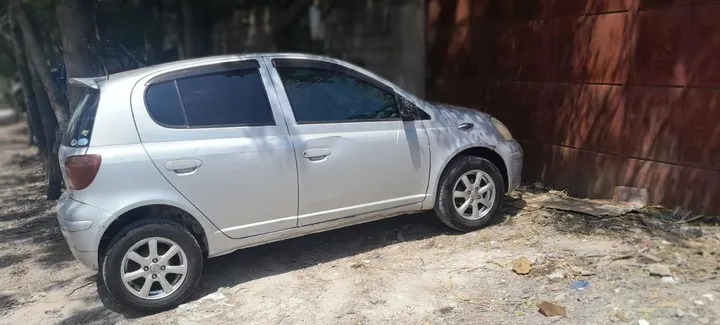 Toyota Hatchback 2004 Automatic – photo 3