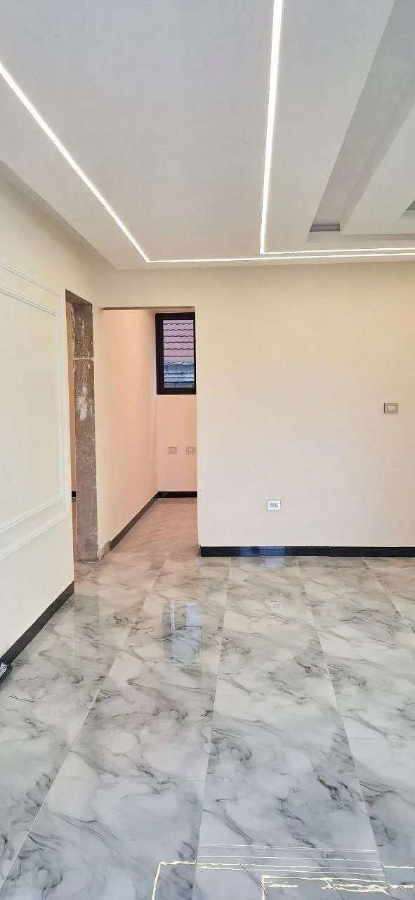 Modern G+2 8 Bedroom House – photo 6