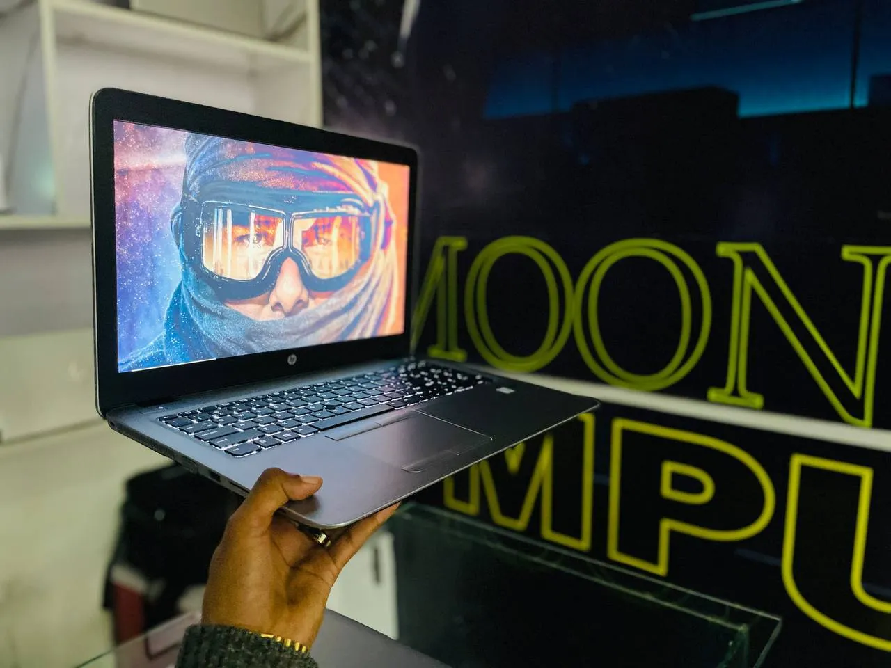 HP EliteBook 840 G4 i5 Laptop – photo 6