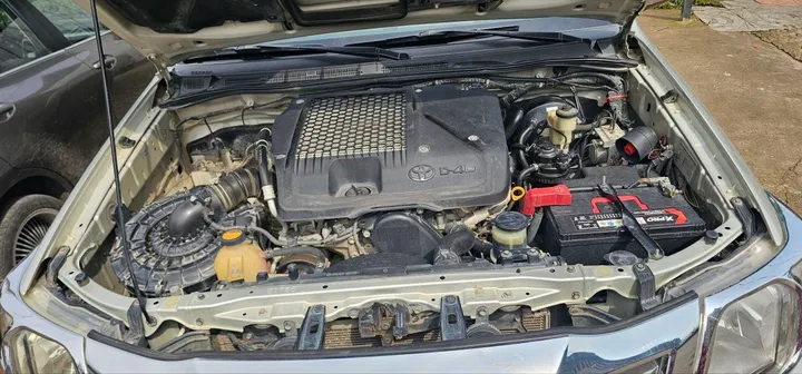 Toyota Hilux Vigo 2013 – photo 8