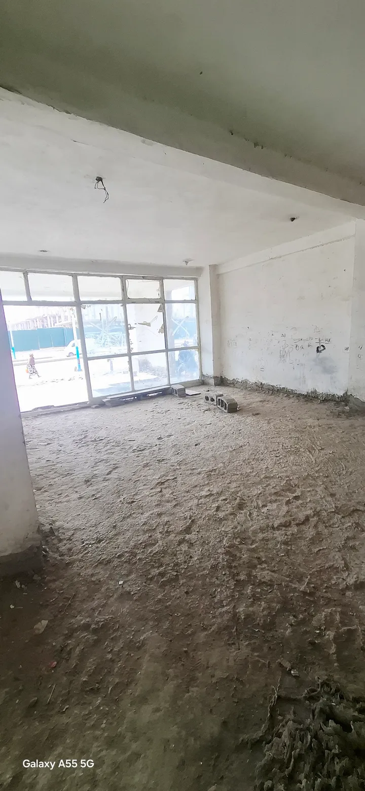 40/60 Shop for Sale Ayat – photo 4