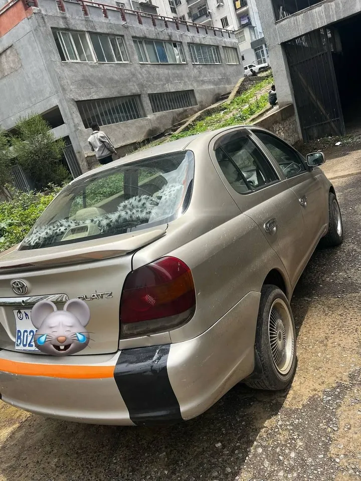 Toyota Platze 2003 Sedan – photo 4