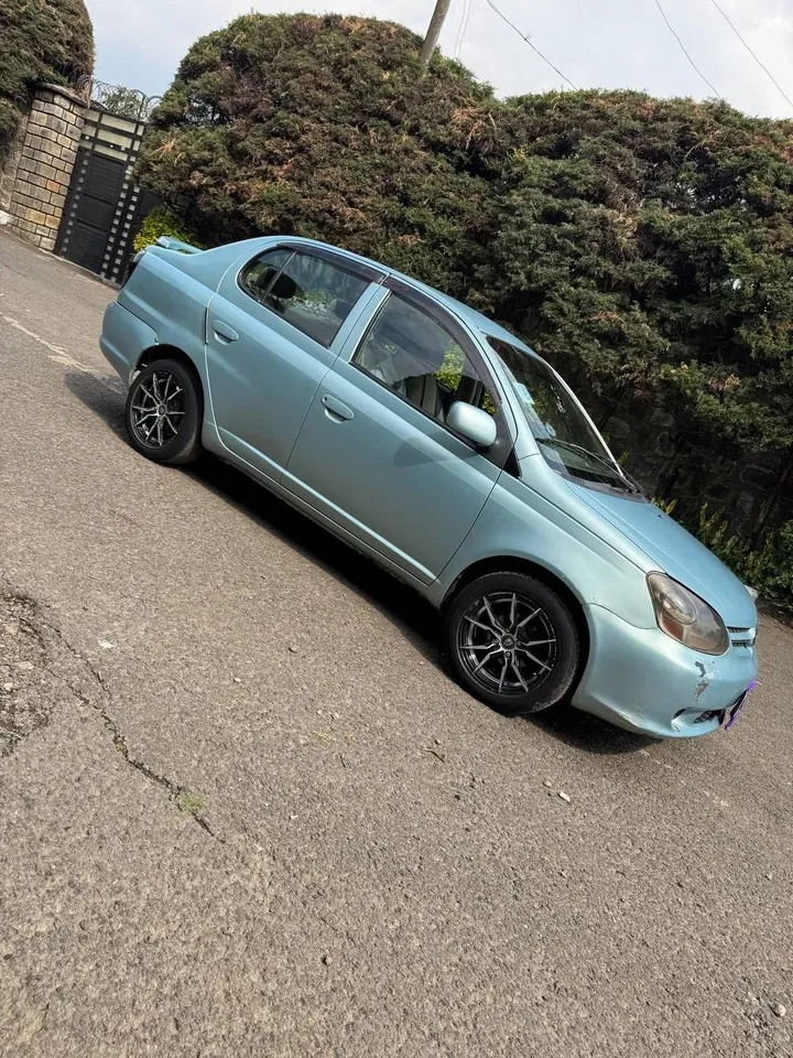 Toyota Platz 2005 Automatic – photo 6