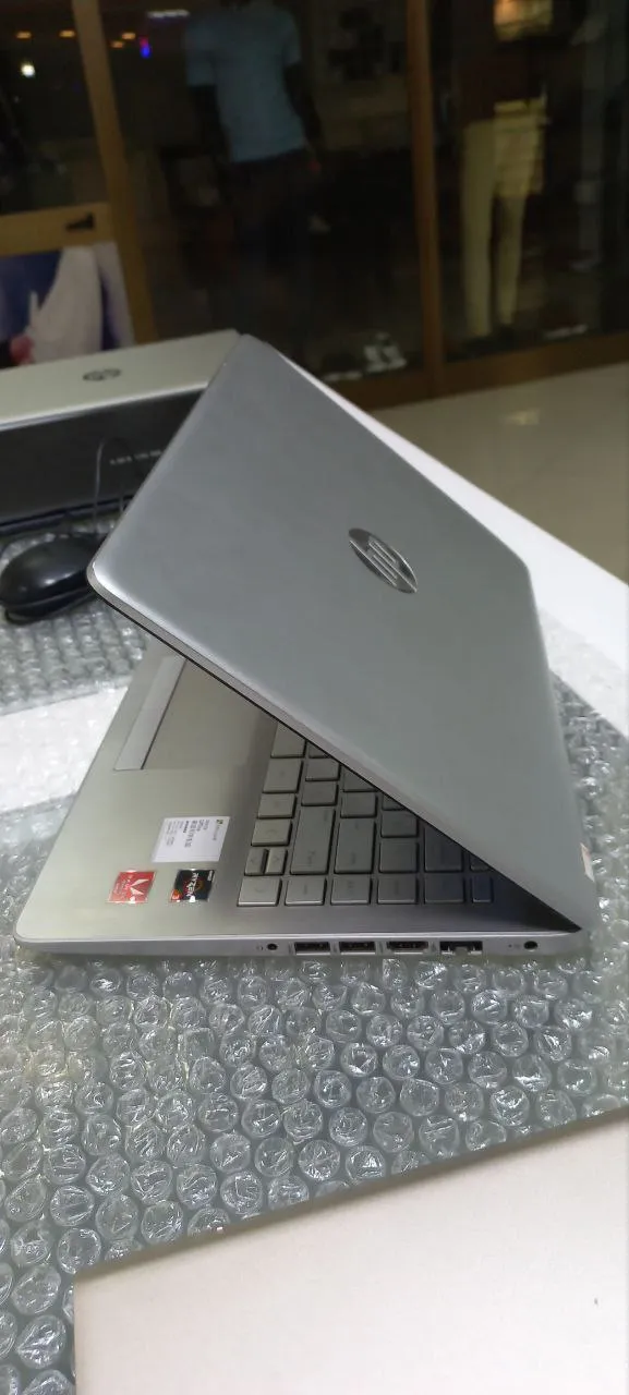 HP Notebook 14 Ryzen 3 Laptop – photo 4