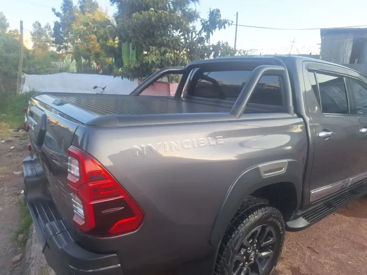 Toyota Hilux Invincible 2021 Diesel – photo 5