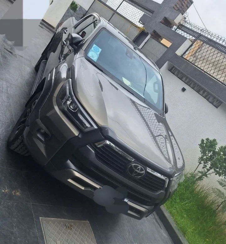 Toyota Invincible Double Cab 2021 – photo 3