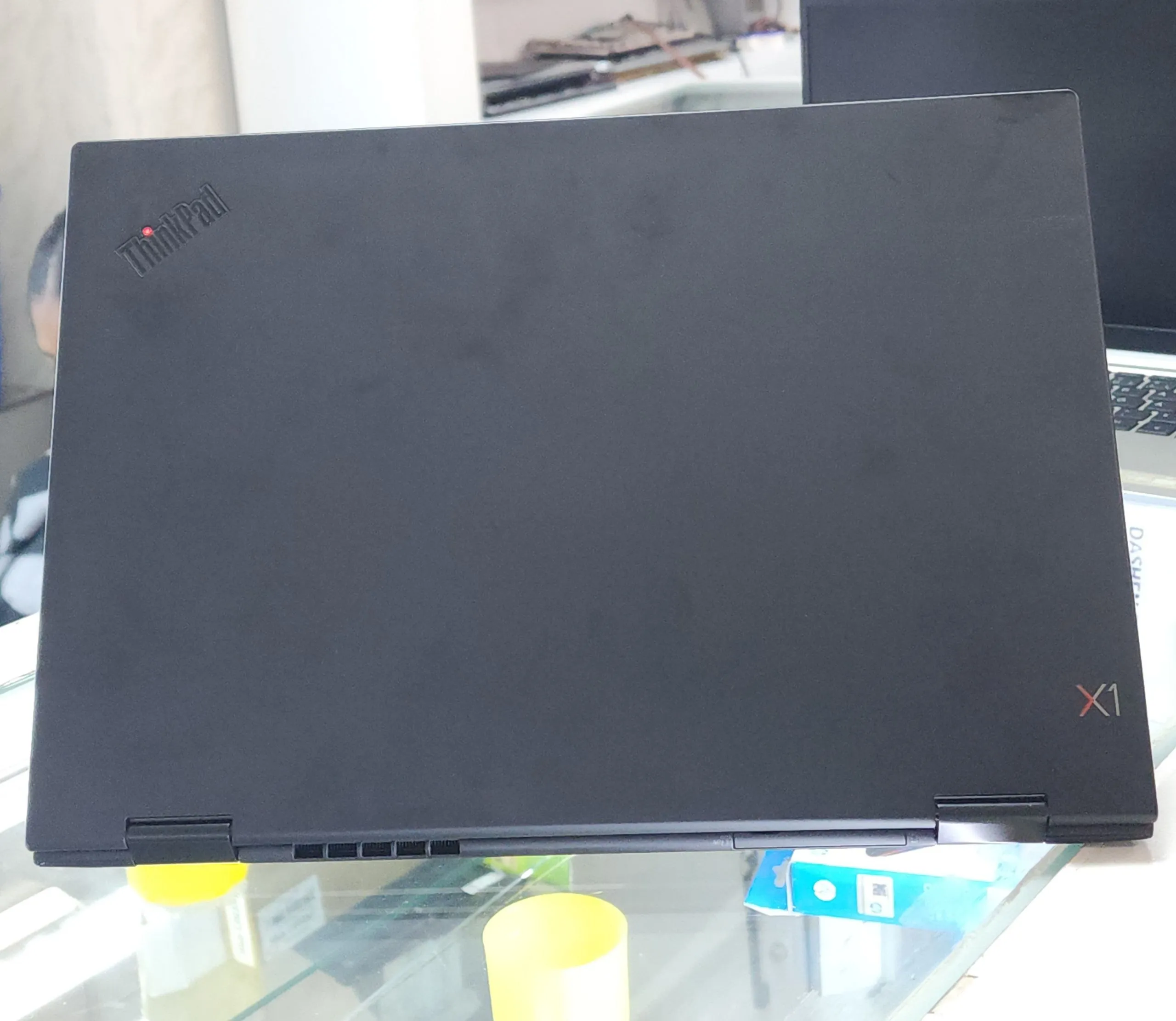 Lenovo ThinkPad X1 Yoga Laptop – photo 6